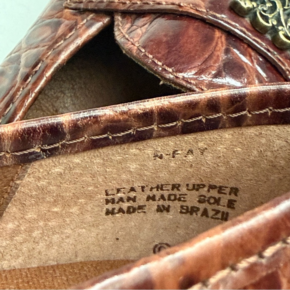 Nine West Brown Croc Embossed Leather Loafers Gold Crest Women’s 5.5 - Picture 10 of 12